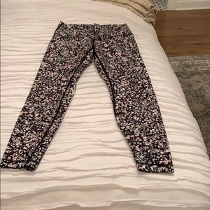 Lululemon pants 7/8 length